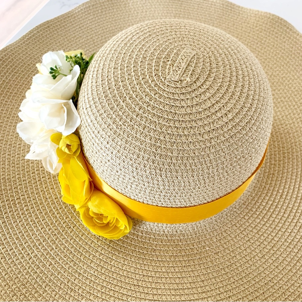 👒 MAGID Floppy Handmade Faux Flower Wide Brim Woven Paper Straw Hat - Picture 6 of 9